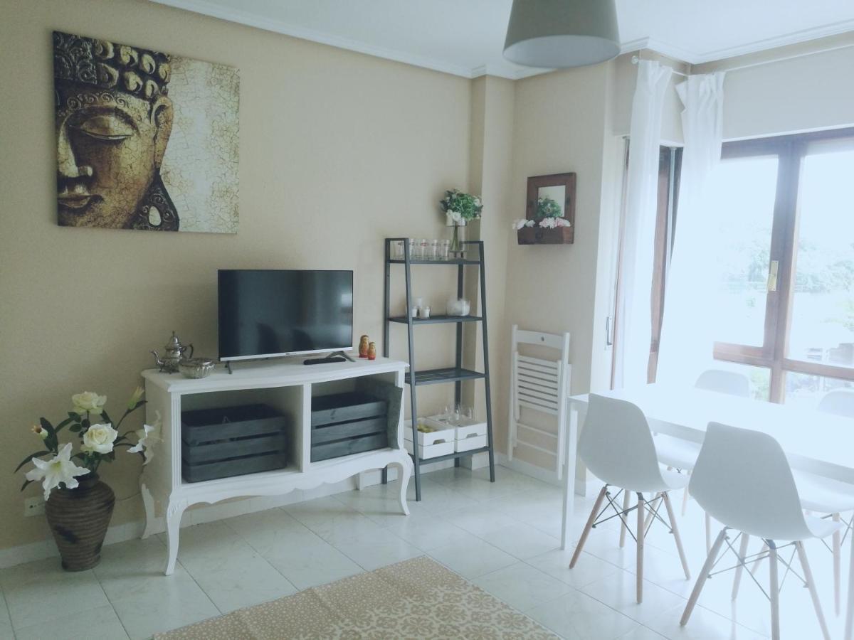 Apartamento A Cuatro Minutos Caminando De La Playa Noja Bagian luar foto